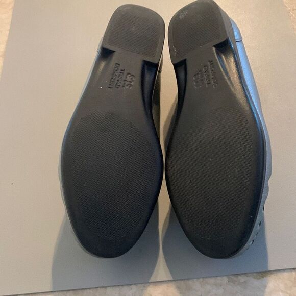 SAS Silver Leather Loafers - Picture 6 of 7